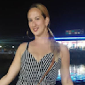 Meet your Posher, Adriana